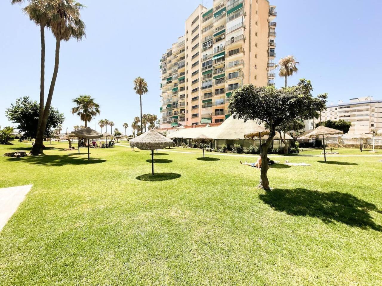 Апартаменти Vistas Al Mar A 1 Min De Playa Con Parkig Gratis Бенальмадена Екстер'єр фото